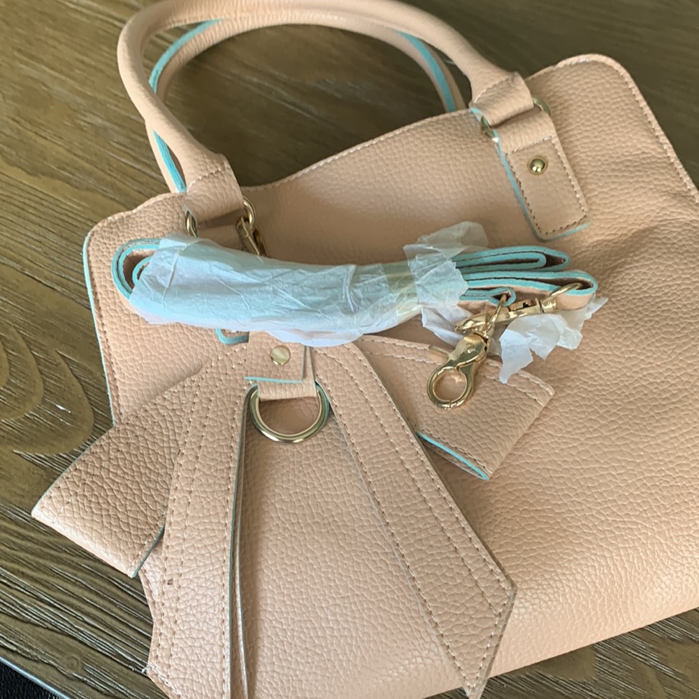 Purse - Picture 2 of 4